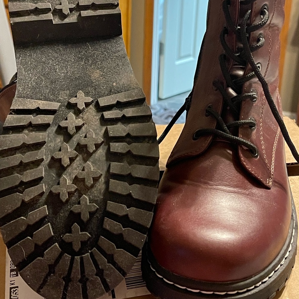 Torrid size 10.5 burgundy combat boots